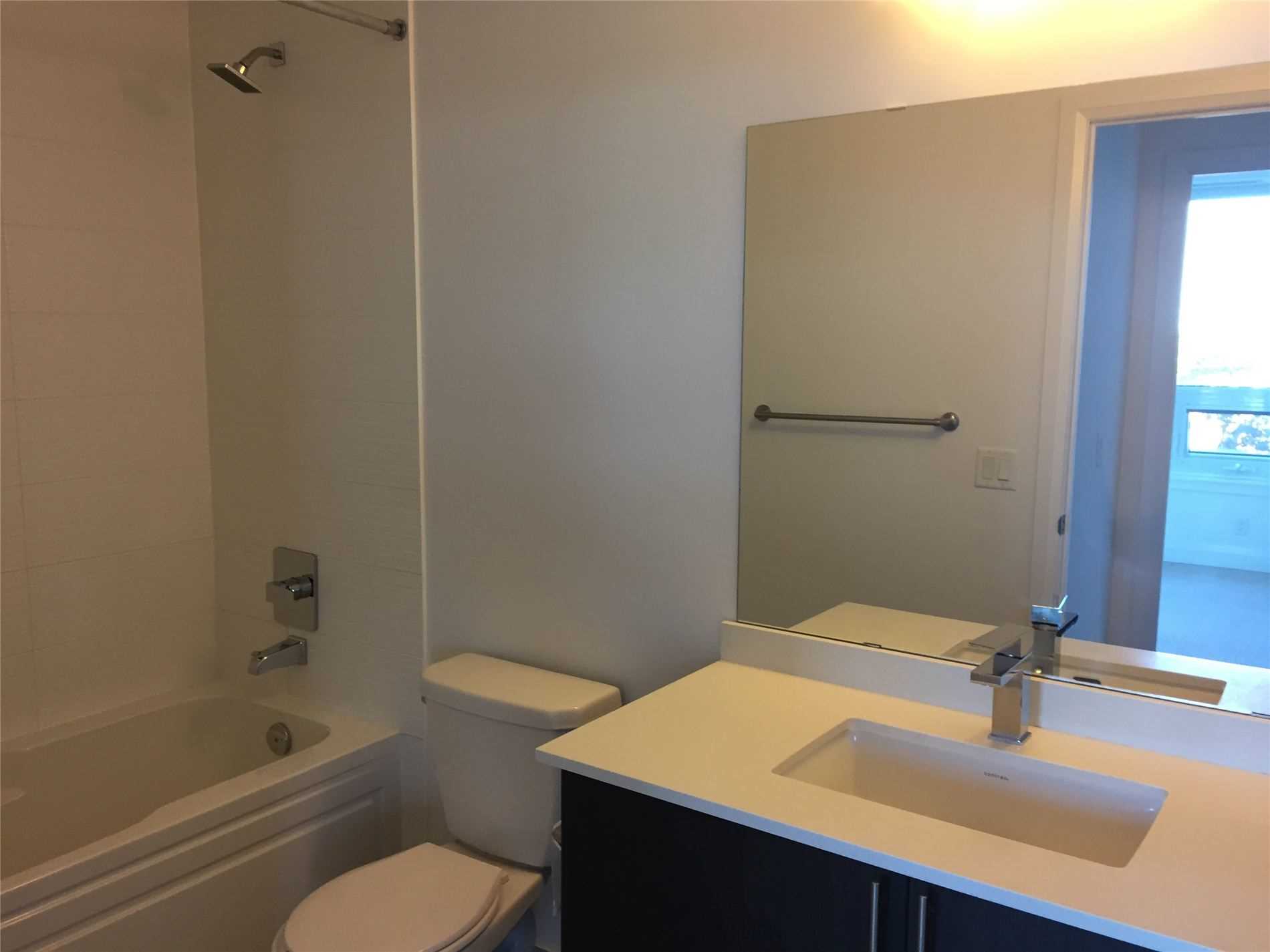 Rent Condo in Vaughan