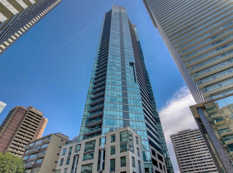 Rent Condo C4947294