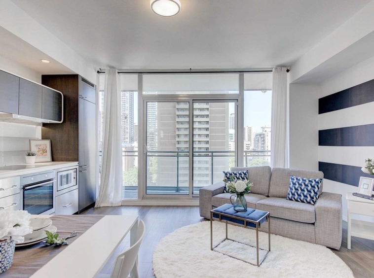 Rent Condo C4947294