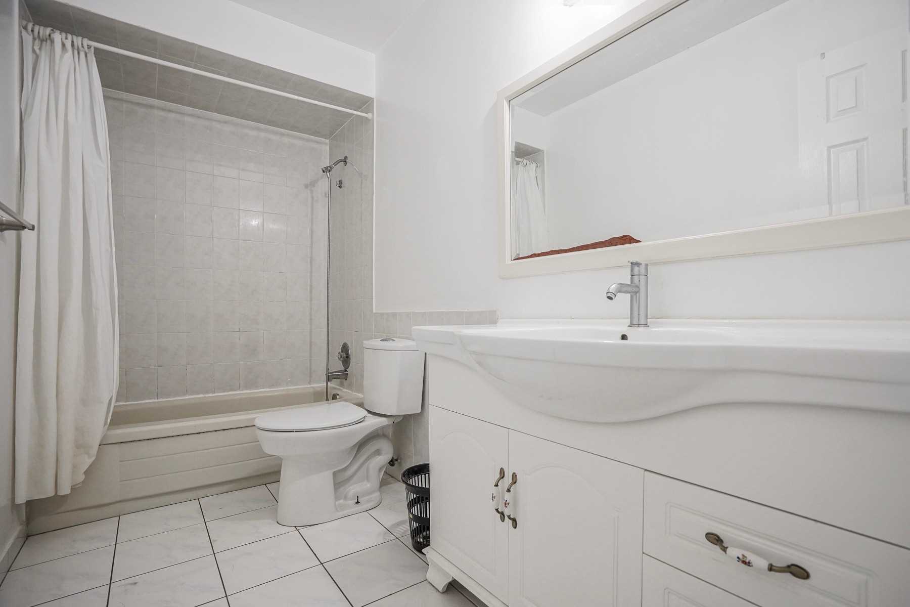 Rent Condo C4949946
