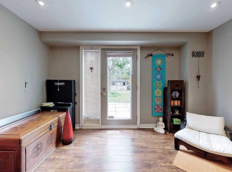 Sale Detached N4991562