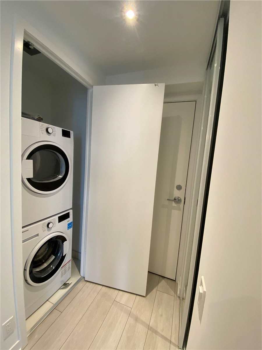 Rent Condo N4996623