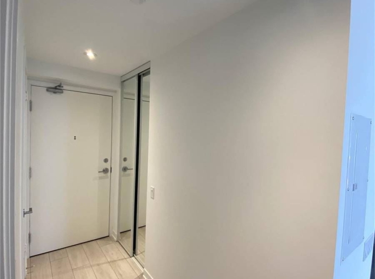 Rent Condo N4996623