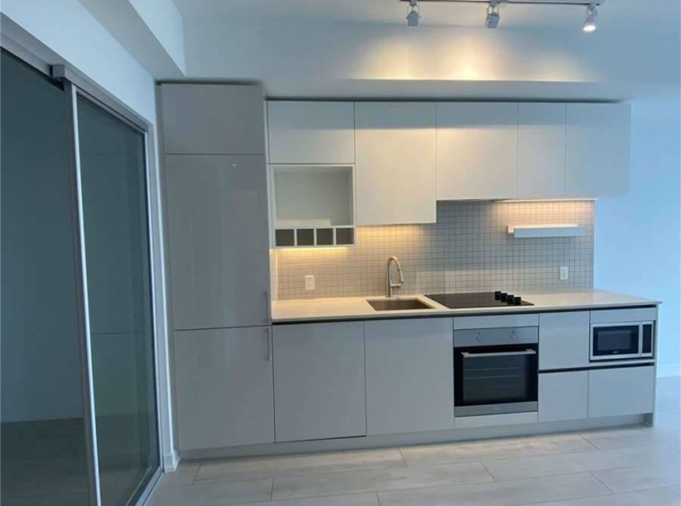 Rent Condo N4996623