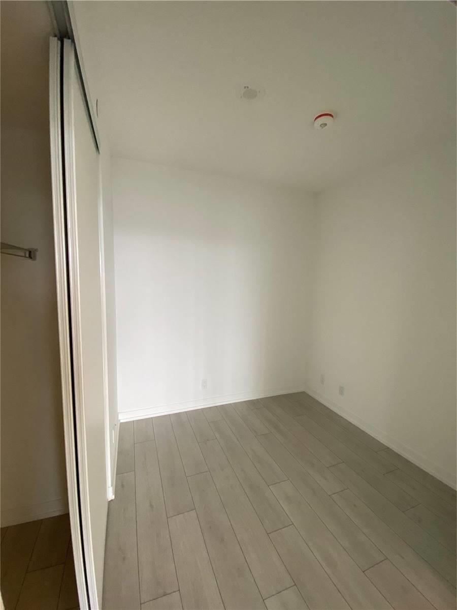 Rent Condo N4996623