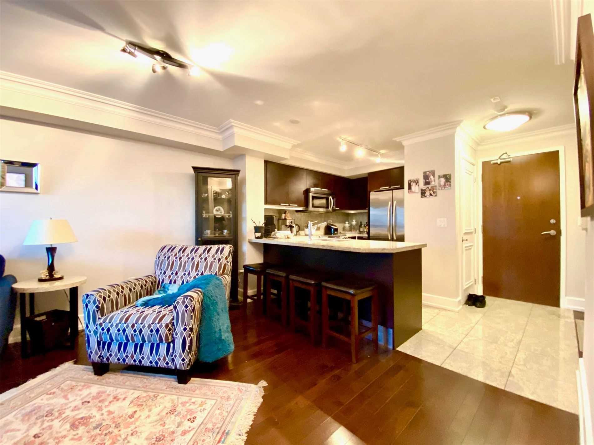 Rent Condo C5059987