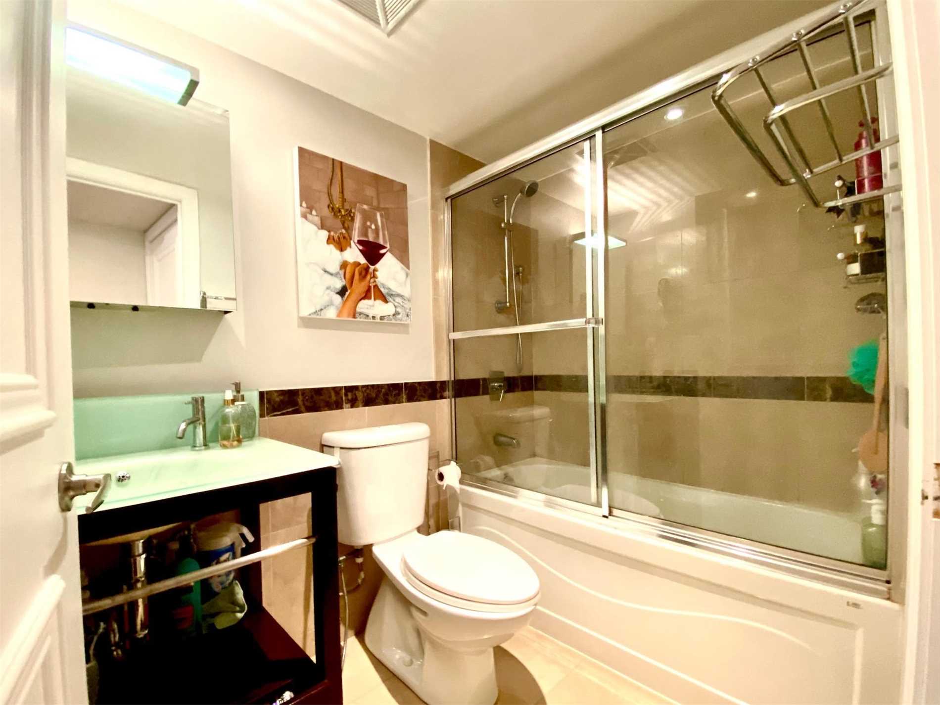 Rent Condo C5059987