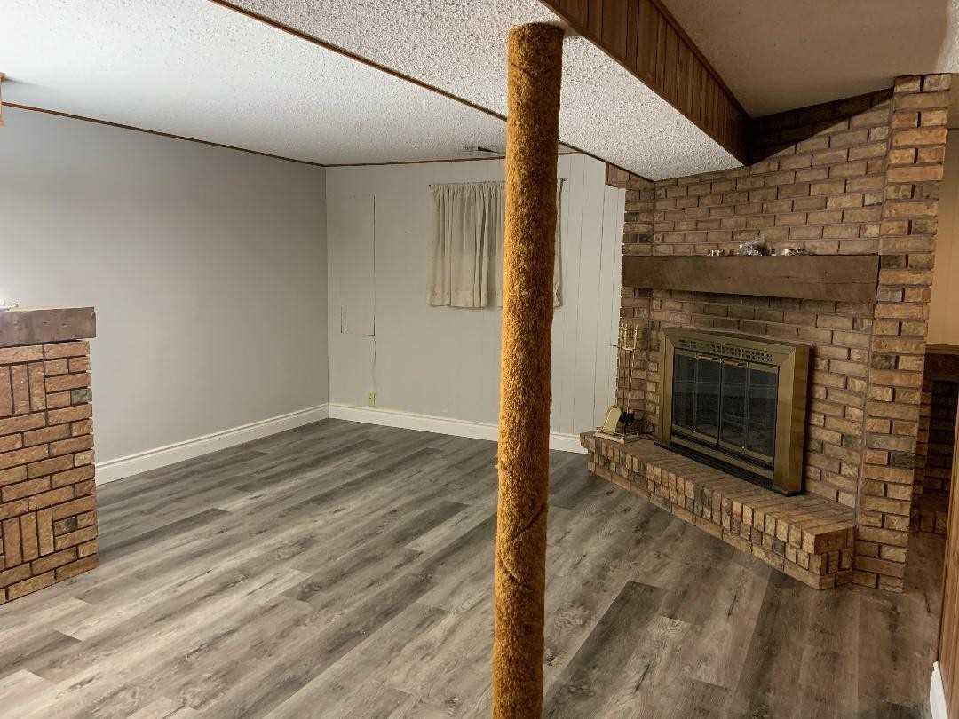 Rent Twnhouse N4989070