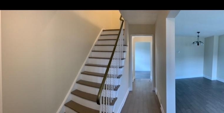 Rent Twnhouse N4989070