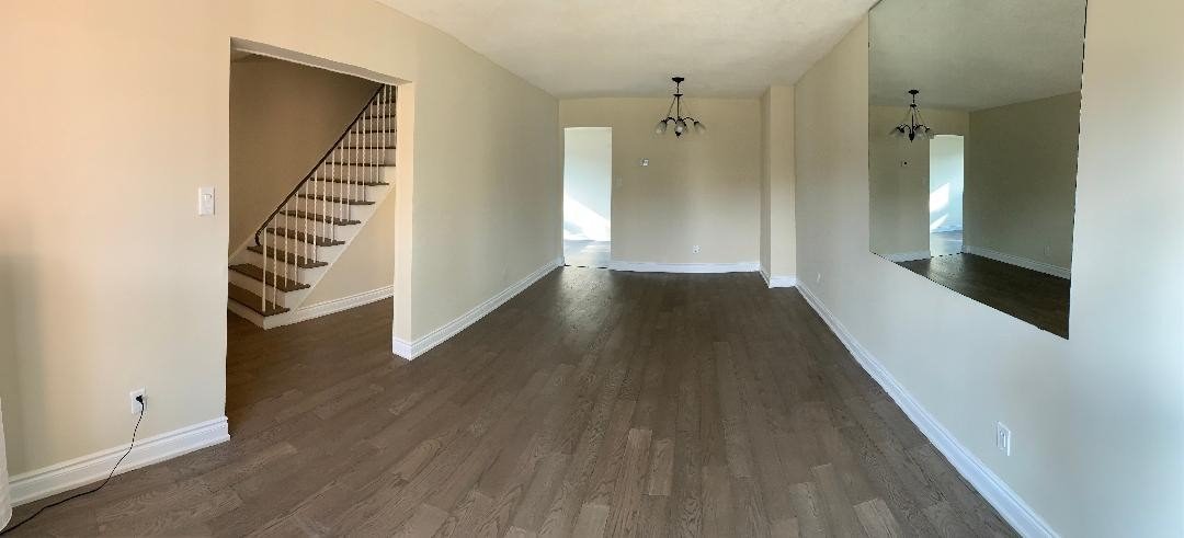 Rent Twnhouse N4989070