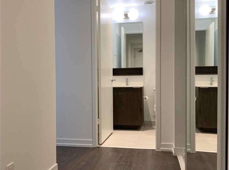 Rent Condo N4996278