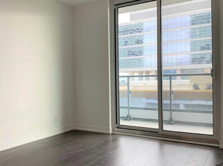 Rent Condo N4996278