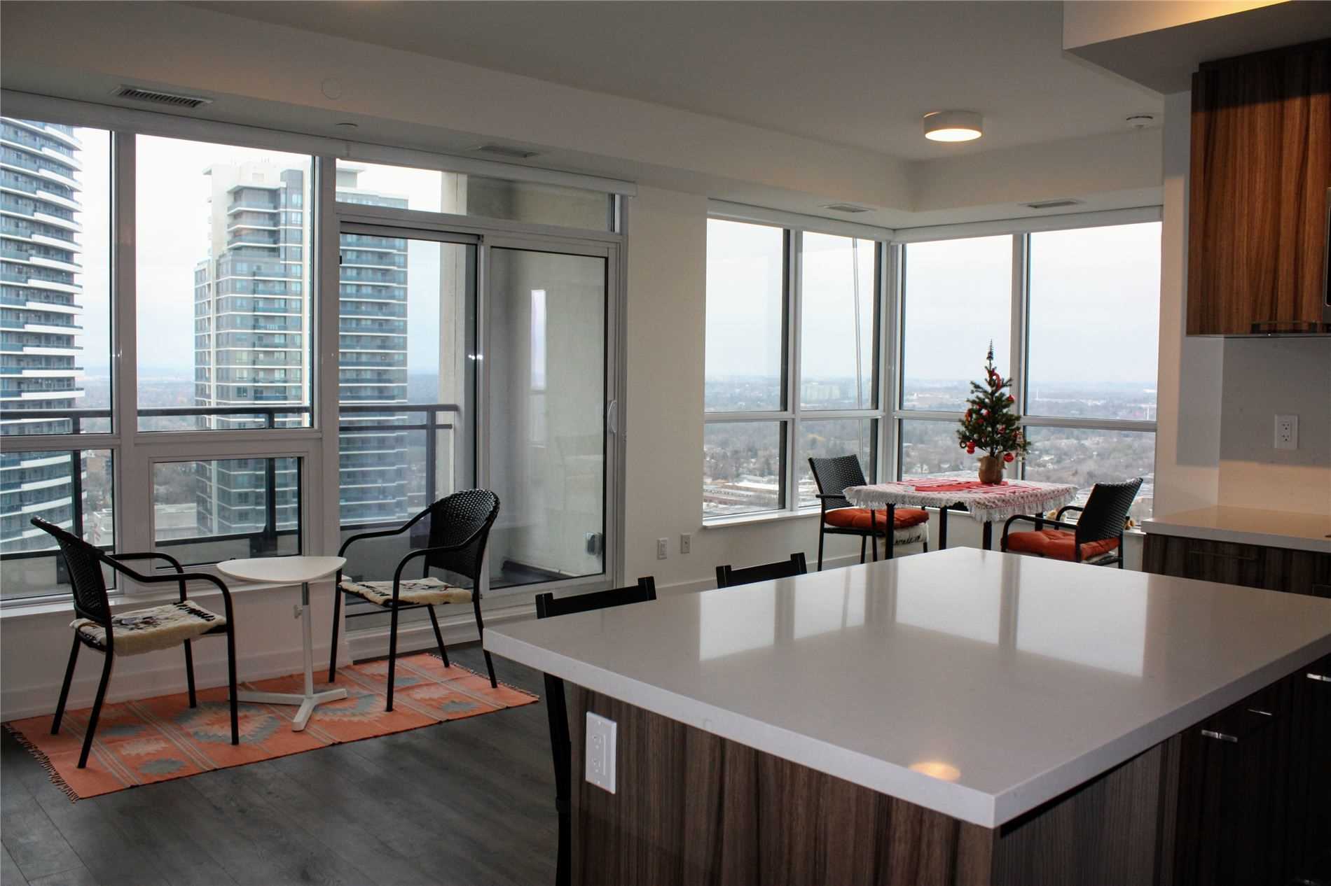Rent Condo N5053963