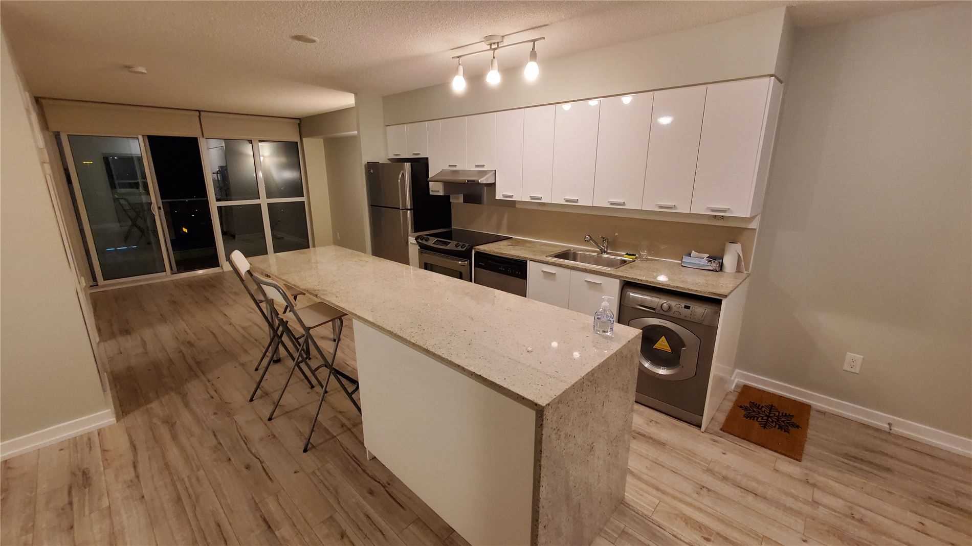 Rent Condo C5083815