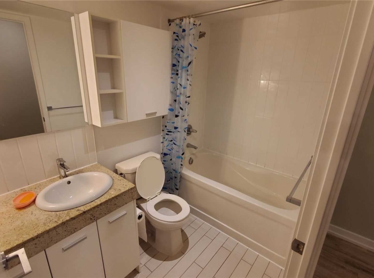 Rent Condo C5083815