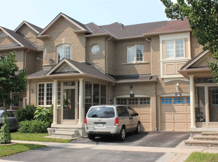 Rent Twnhouse N5092012
