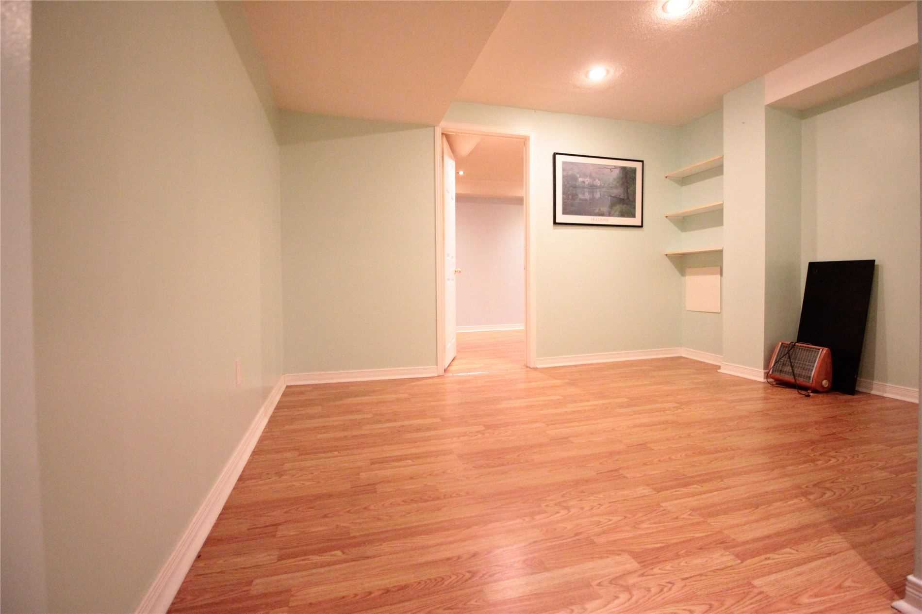 Rent Twnhouse N5092012