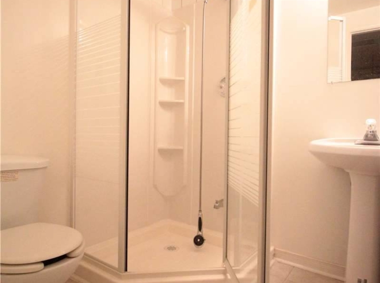 Rent Twnhouse N5092012