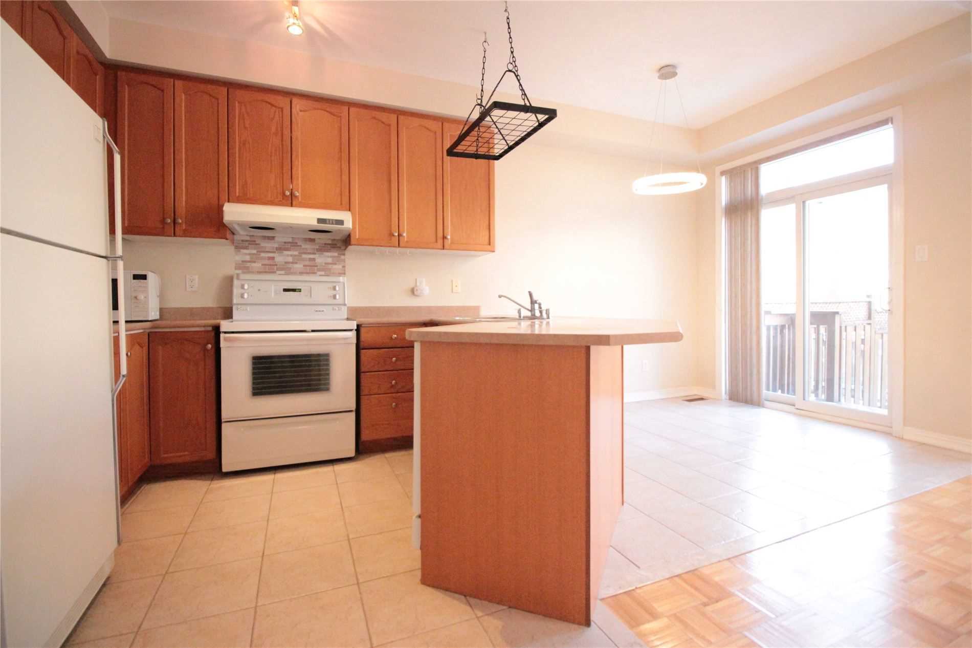 Rent Twnhouse N5092012