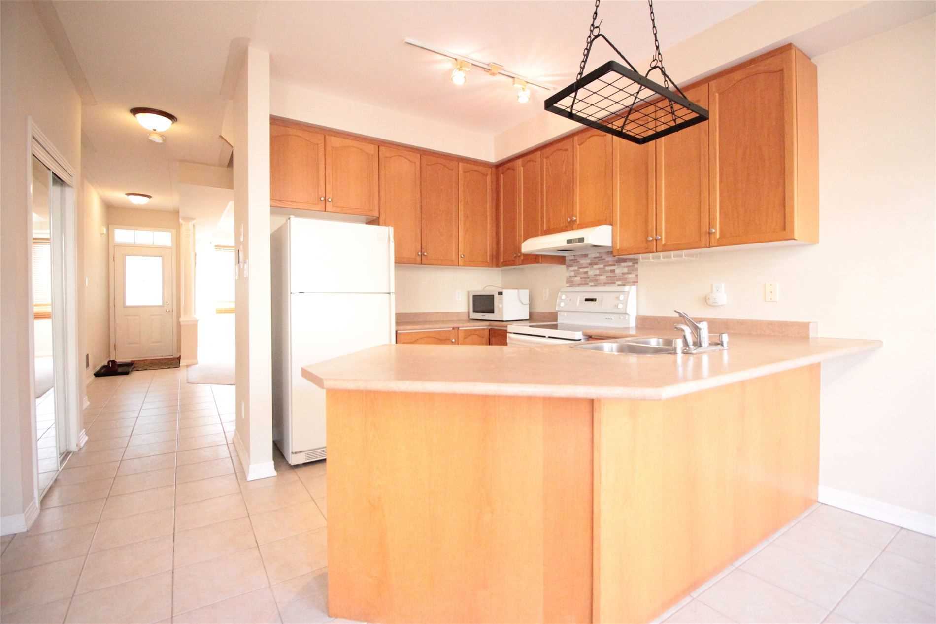 Rent Twnhouse N5092012
