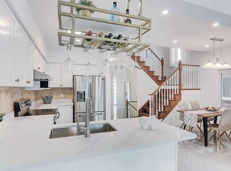 Sale Semi-Detached N5107219