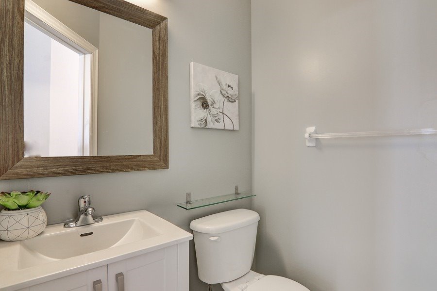 Sale Semi-Detached N5107219