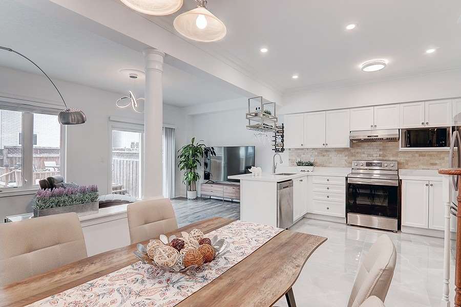 Sale Semi-Detached N5107219