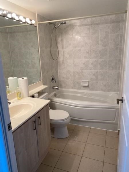 Rent Condo C5192116