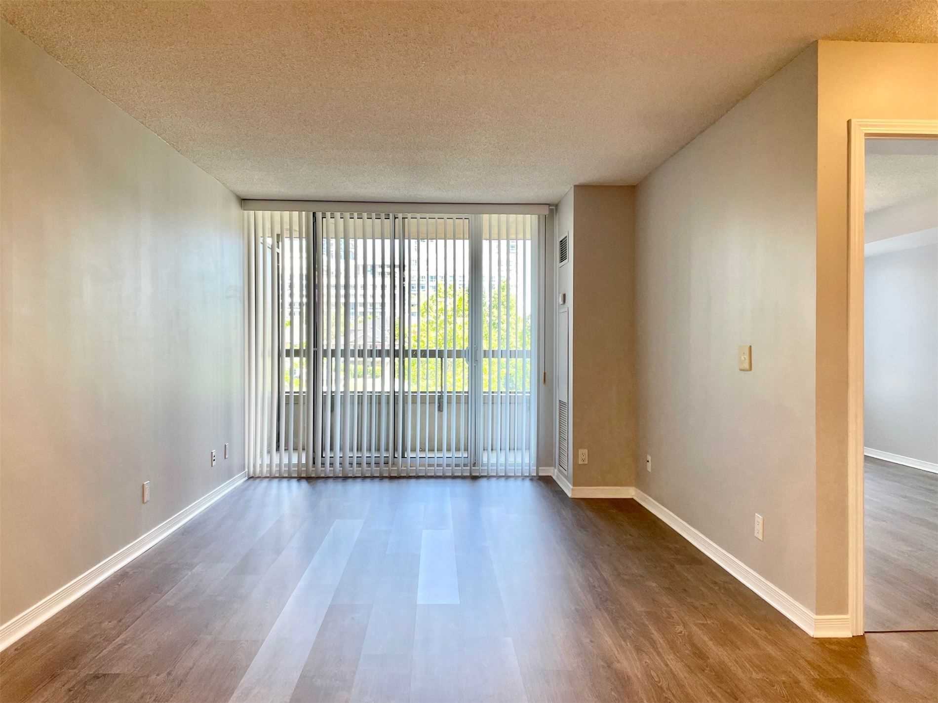 Rent Condo N5281352