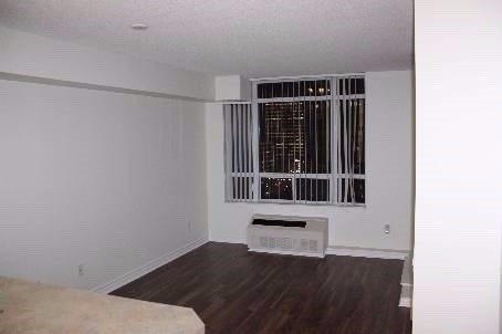 Rent condo in C5401490