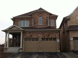 Rent condo in N5436139