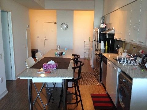 Rent condo in C5508423